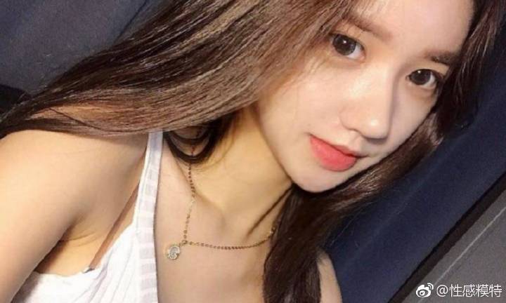 黄仁勋称赞DeepSeek：杭州是“中国硅谷”